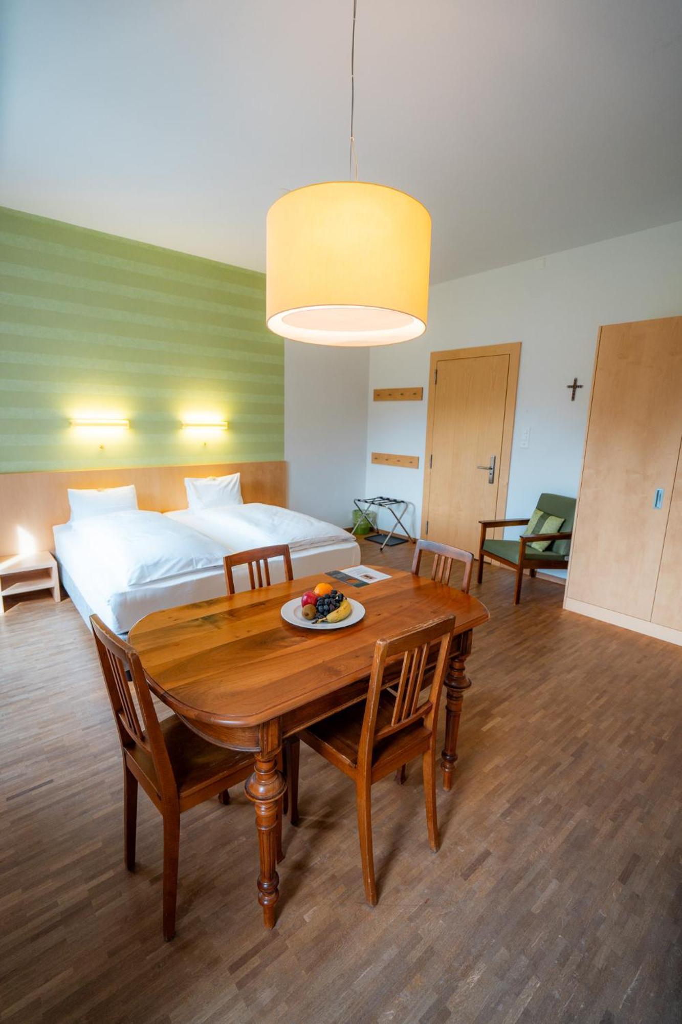 Hotel Haus Schoenstatt Contactless-Check-In Brig Eksteriør bilde